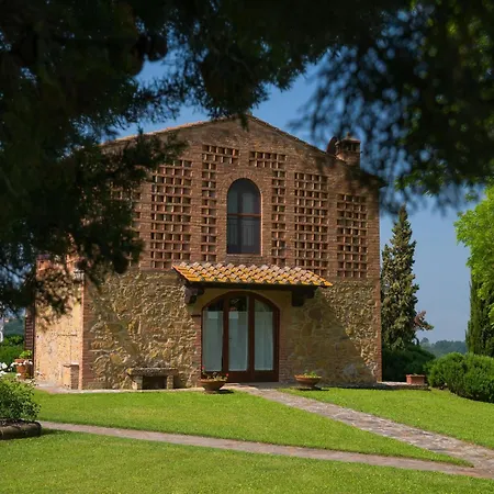 Panoramic Renovated Barn With Terrace And Pool * מונטאיונה