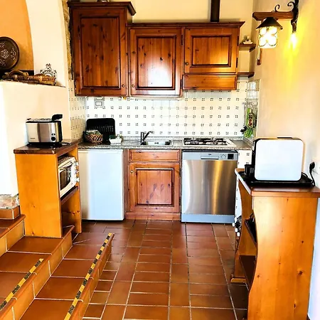Apartman Panoramic Renovated Barn With Terrace And Pool Montaione